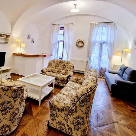 קושיצה Marina Old Town Apartment מראה חיצוני תמונה
